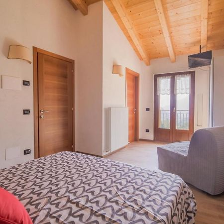 Agriturismo La Cascina B&B سان فيديل إنتيلفي المظهر الخارجي الصورة